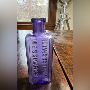 Antique Amethyst purple Medicine Bottle